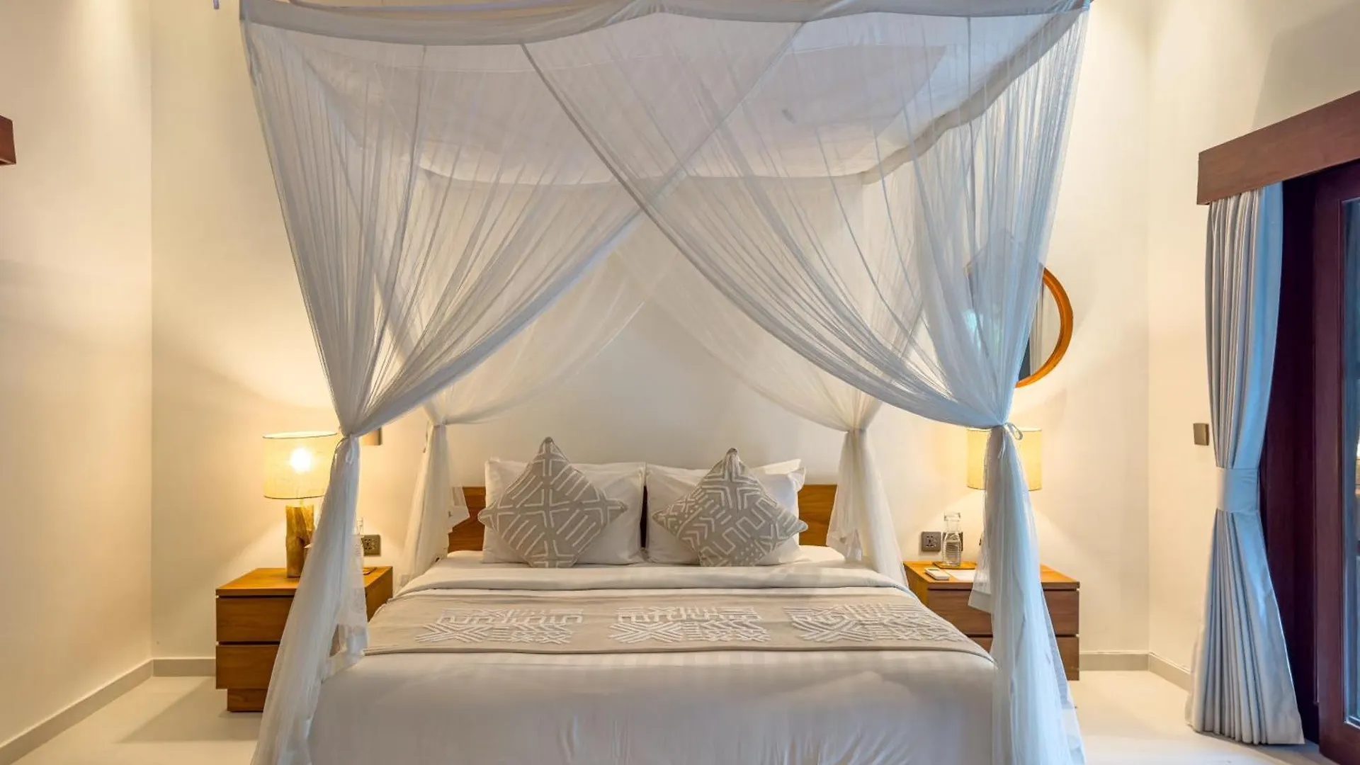 Villa Olive Managed By Villa Bugis Seminyak  0*, Seminyak (Bali)