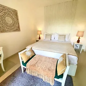  Villa La Belle Indonesia
